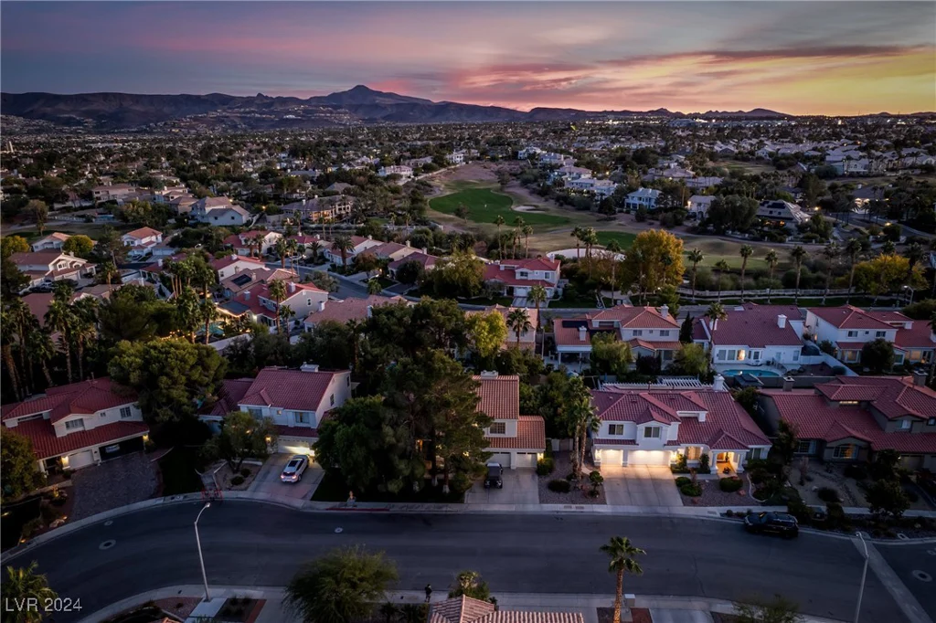 2003 Grafton, Henderson, NV 89074