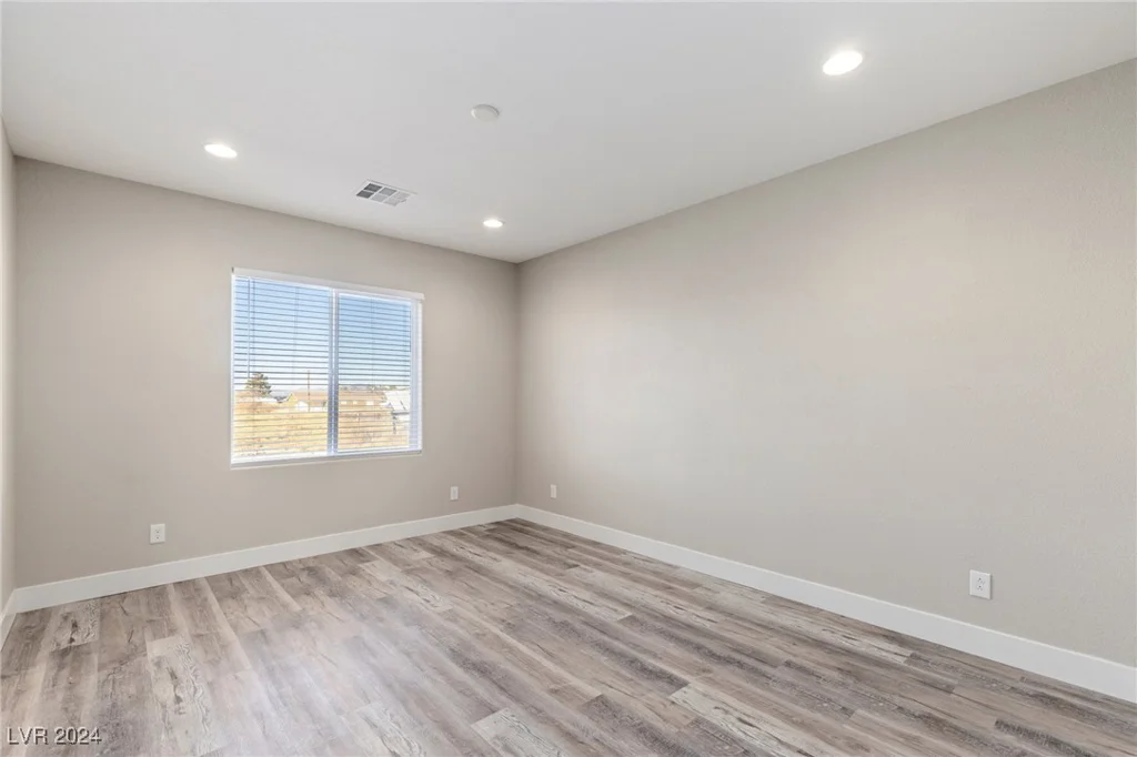 2070 Idaho, Pahrump, NV 89048