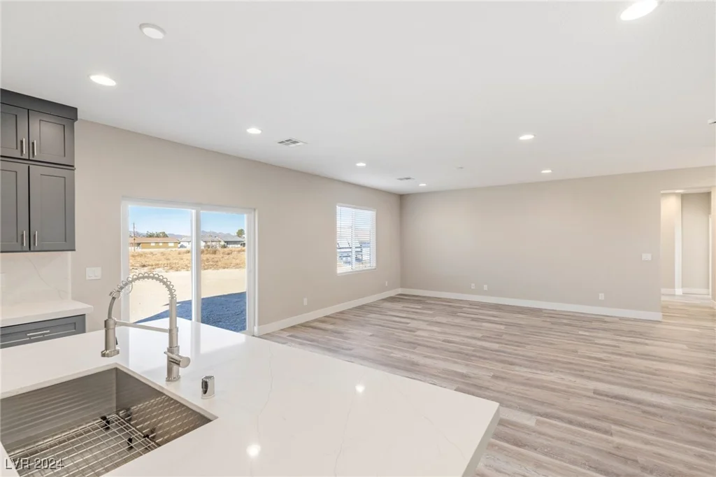 2070 Idaho, Pahrump, NV 89048
