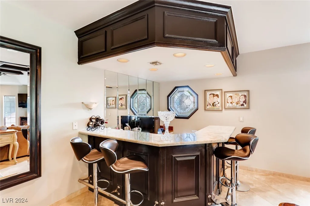 128 Quail Run, Henderson, NV 89014