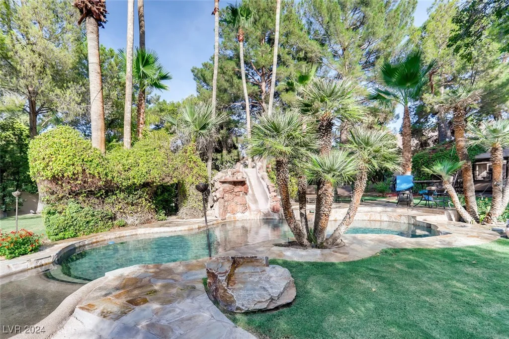 128 Quail Run, Henderson, NV 89014