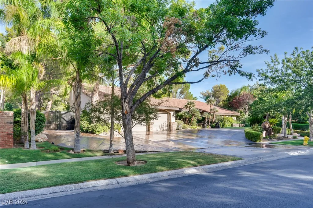 128 Quail Run, Henderson, NV 89014