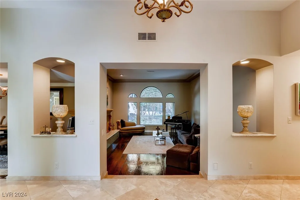 128 Quail Run, Henderson, NV 89014