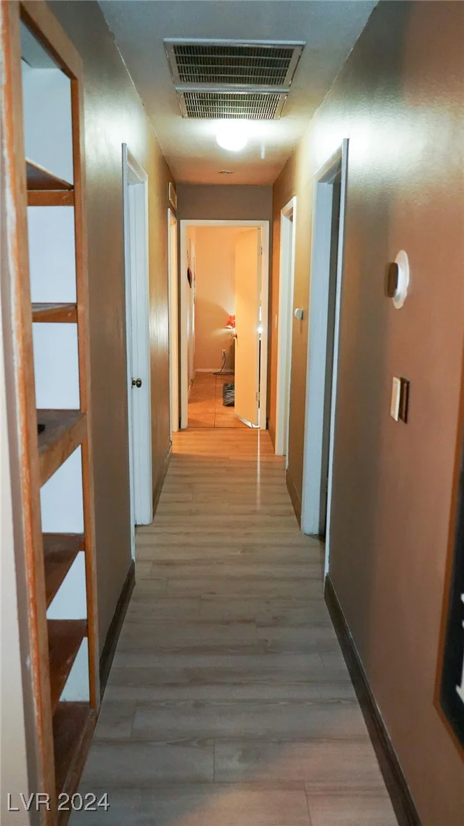 7081 Piccadily, Las Vegas, NV 89156