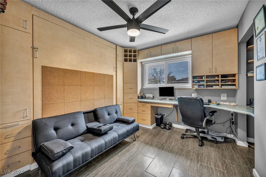 713 Antelope, Las Vegas, NV 89145