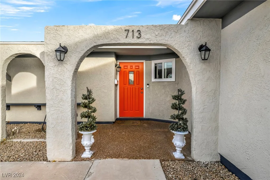 713 Antelope, Las Vegas, NV 89145