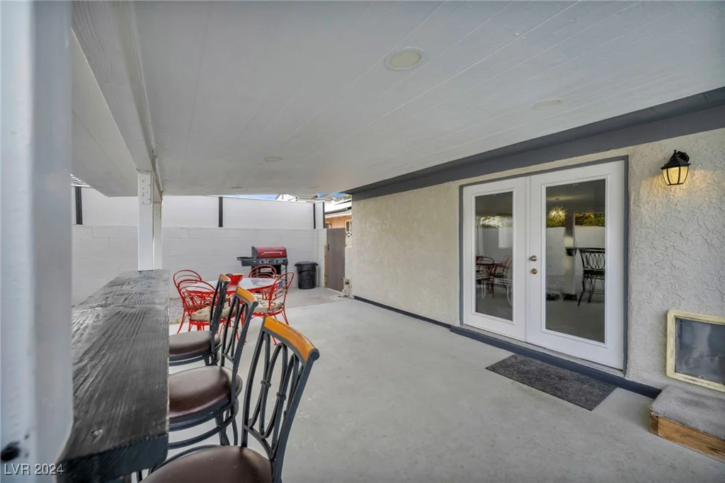 713 Antelope, Las Vegas, NV 89145