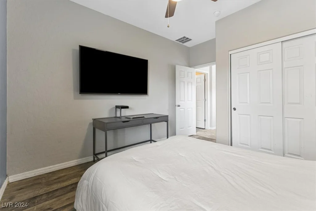 7141 Royal Melbourne, Las Vegas, NV 89131