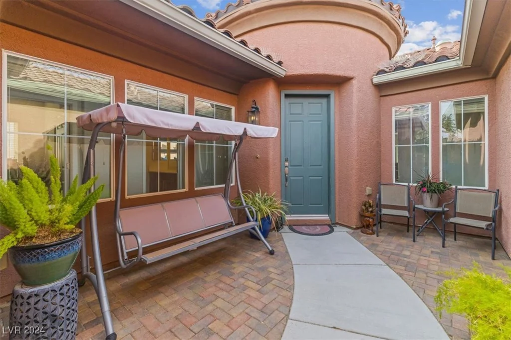 7141 Royal Melbourne, Las Vegas, NV 89131