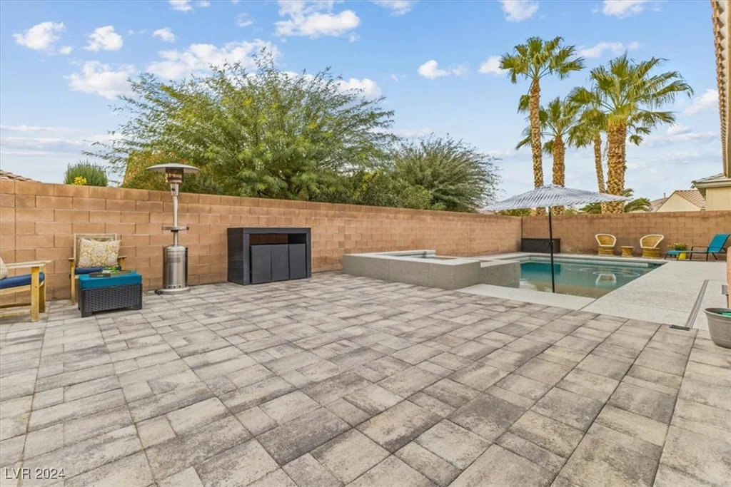 7141 Royal Melbourne, Las Vegas, NV 89131