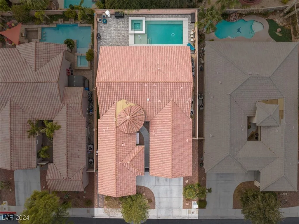 7141 Royal Melbourne, Las Vegas, NV 89131