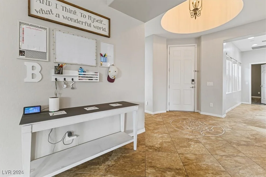 7141 Royal Melbourne, Las Vegas, NV 89131