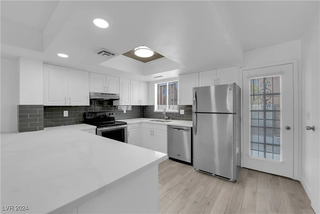 6263 Washington, Las Vegas, NV 89107