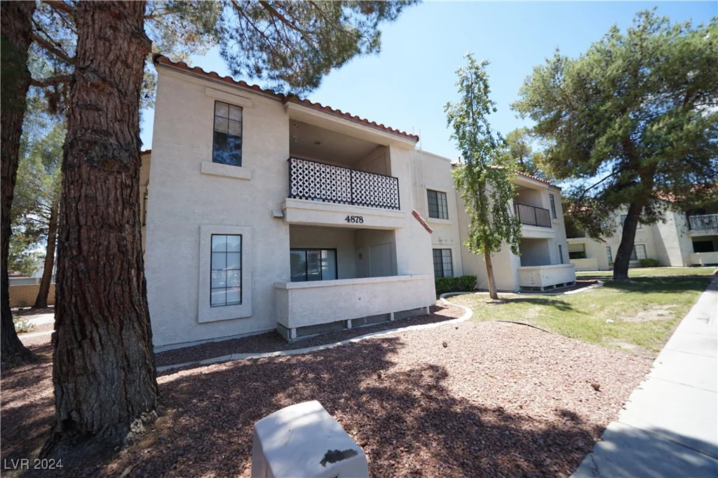 4878 Nara Vista, Las Vegas, NV 89103
