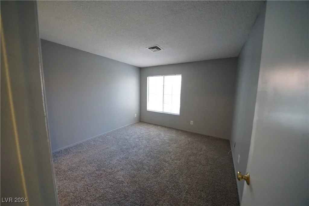 4878 Nara Vista, Las Vegas, NV 89103