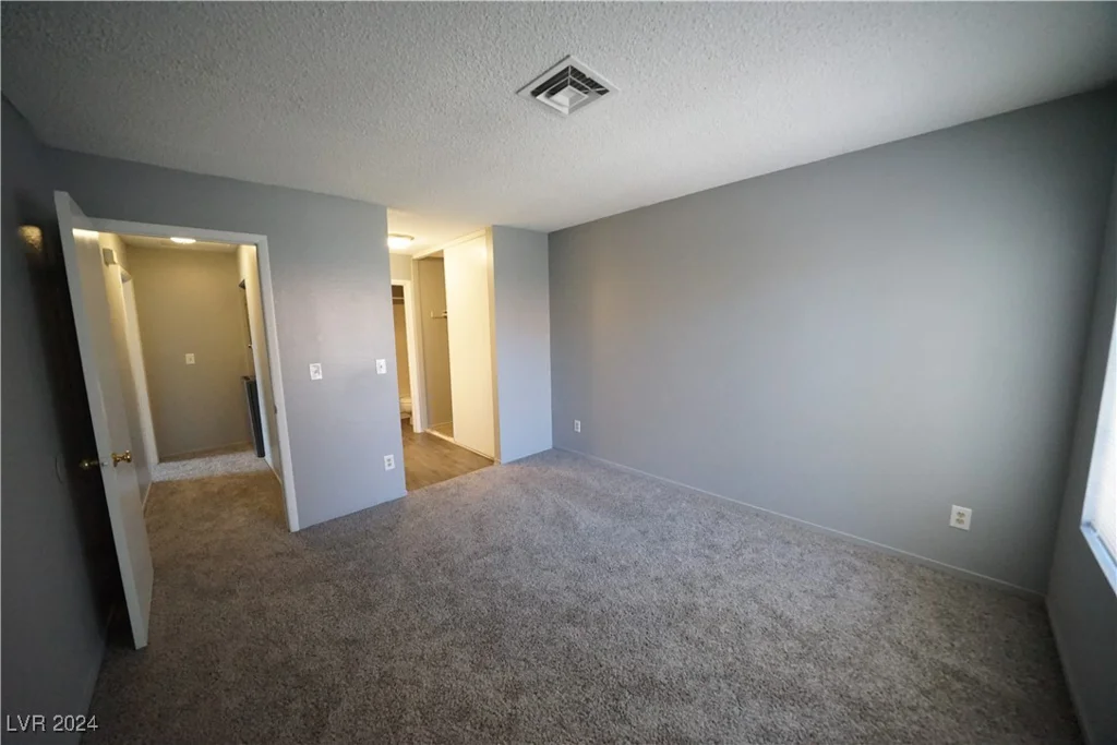 4878 Nara Vista, Las Vegas, NV 89103
