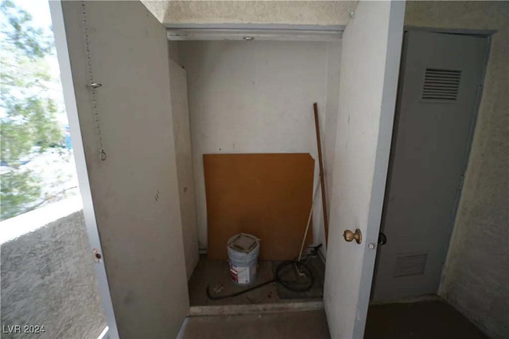 4878 Nara Vista, Las Vegas, NV 89103