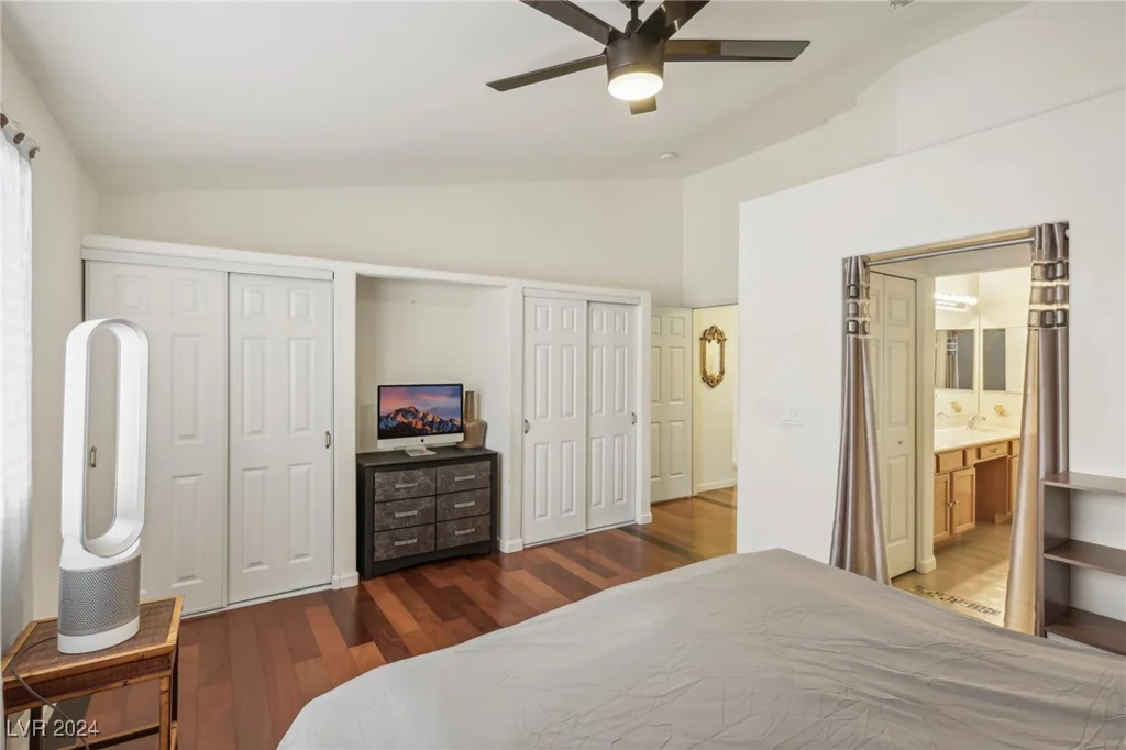 2112 Spanish Town, North Las Vegas, NV 89031