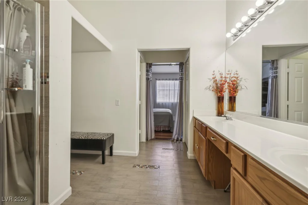 2112 Spanish Town, North Las Vegas, NV 89031
