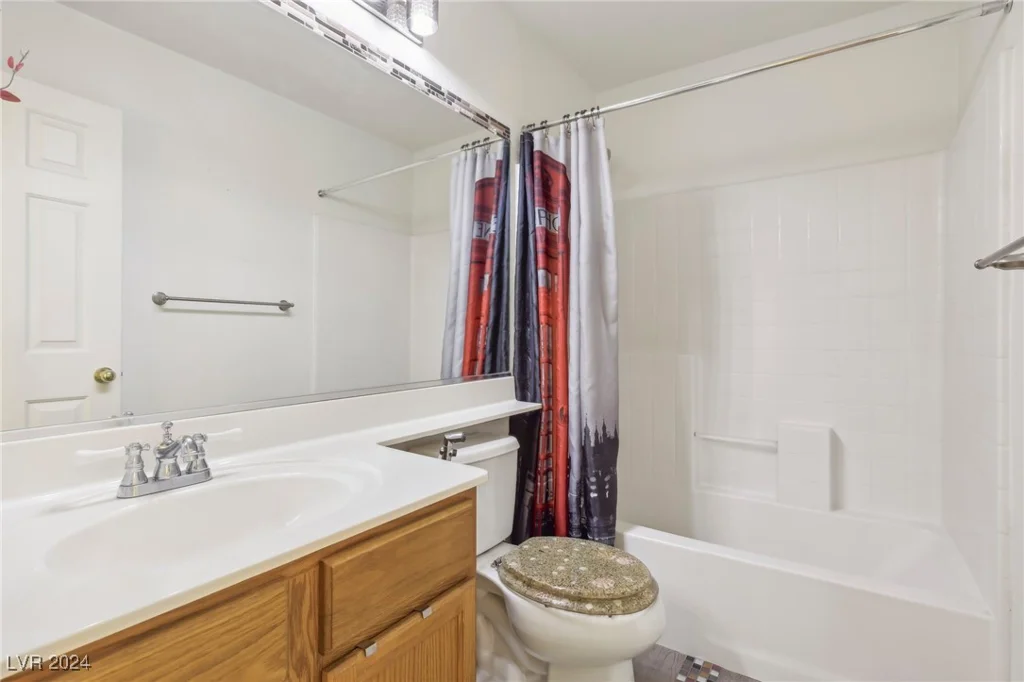 2112 Spanish Town, North Las Vegas, NV 89031