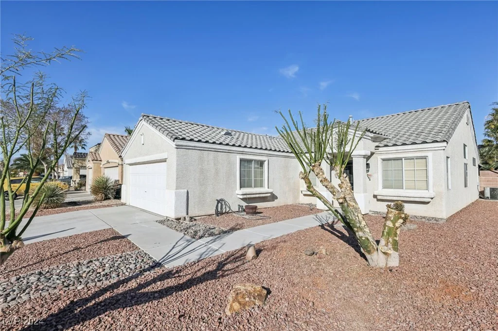 2112 Spanish Town, North Las Vegas, NV 89031