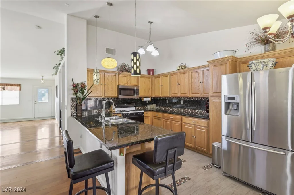 2112 Spanish Town, North Las Vegas, NV 89031