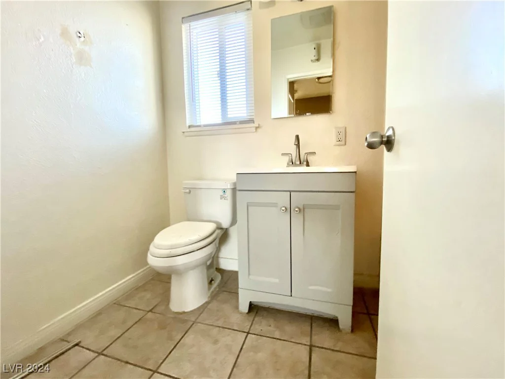1661 D, Las Vegas, NV 89106