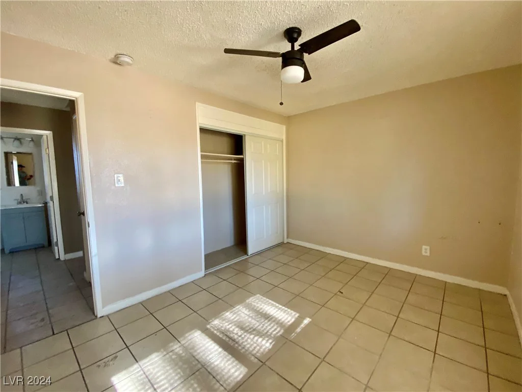 1661 D, Las Vegas, NV 89106