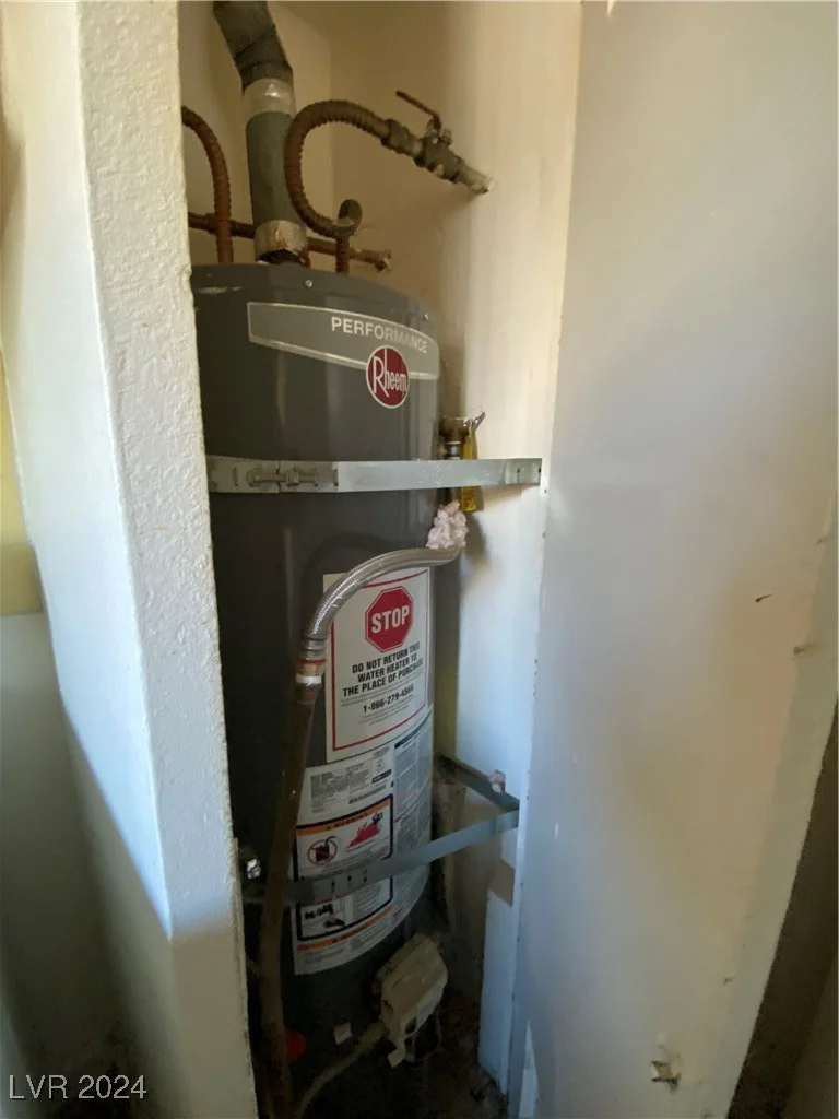 1661 D, Las Vegas, NV 89106