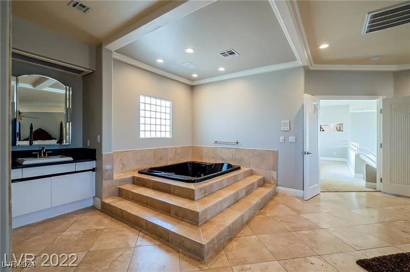 249 Eldorado, Las Vegas, NV 89123