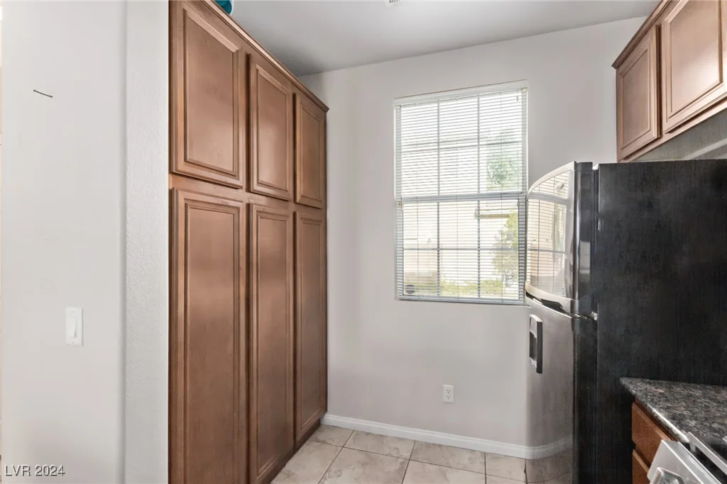 8331 Lower Trailhead, Las Vegas, NV 89113