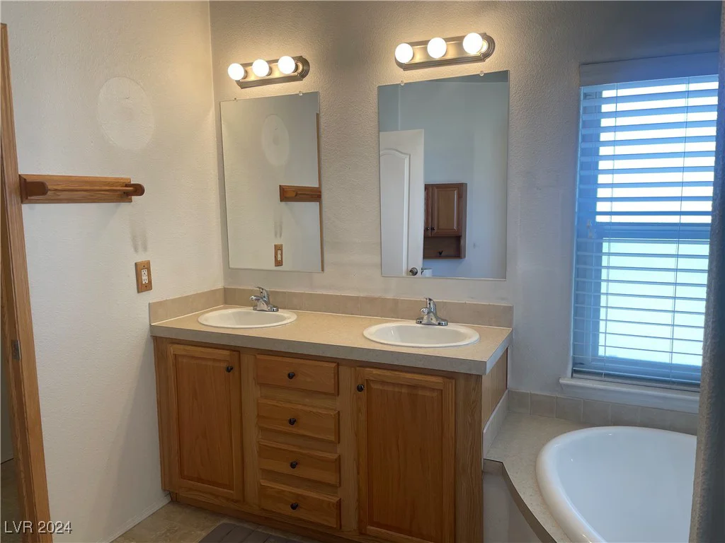 1171 GEOFREY, Pahrump, NV 89060