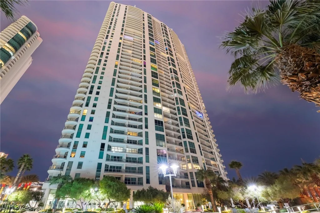 322 Karen, Las Vegas, NV 89109