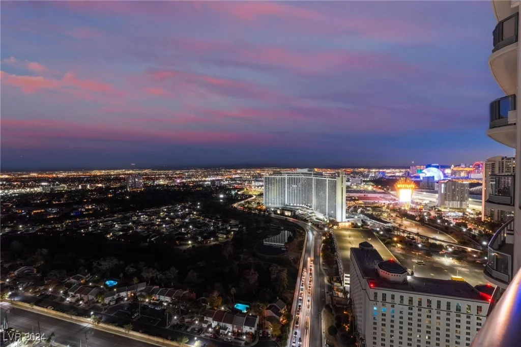 322 Karen, Las Vegas, NV 89109