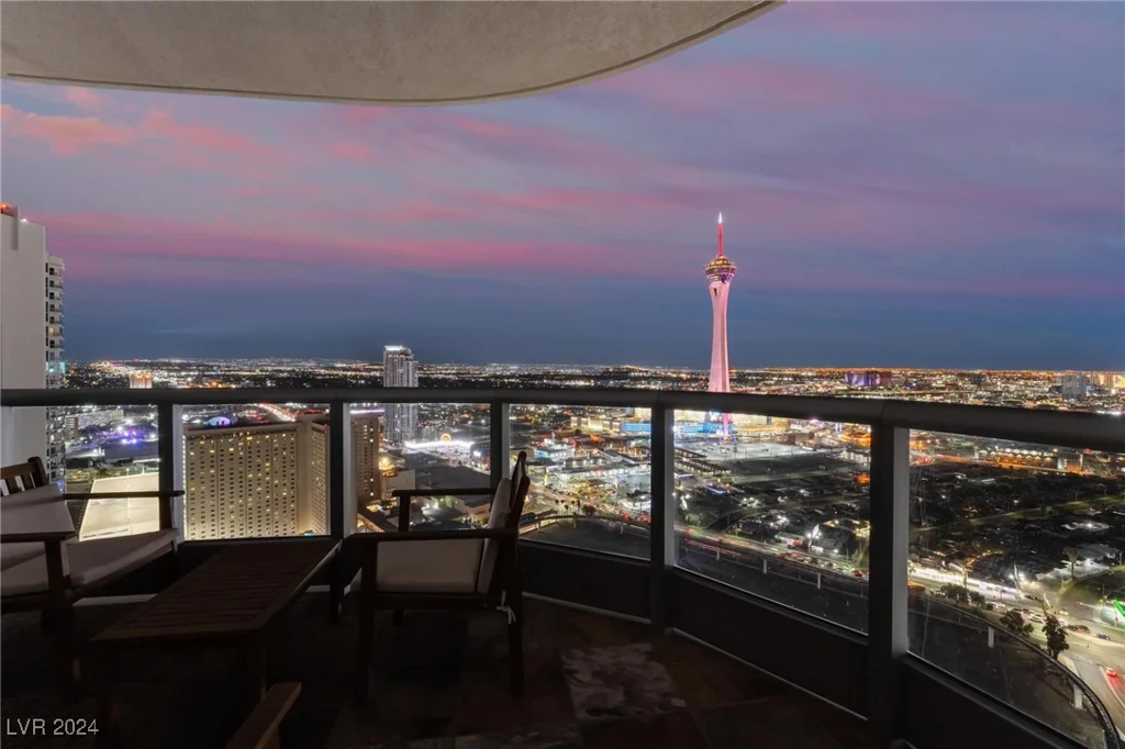 322 Karen, Las Vegas, NV 89109