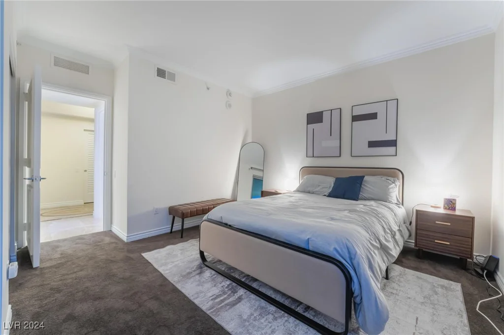 322 Karen, Las Vegas, NV 89109