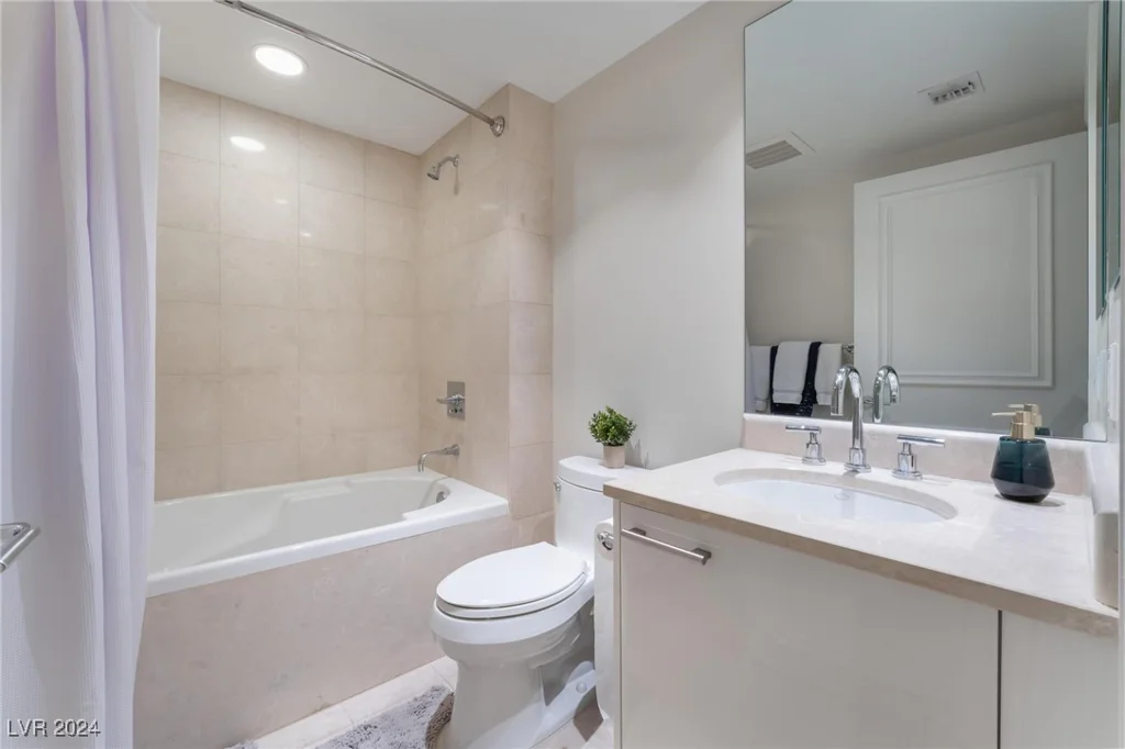 322 Karen, Las Vegas, NV 89109