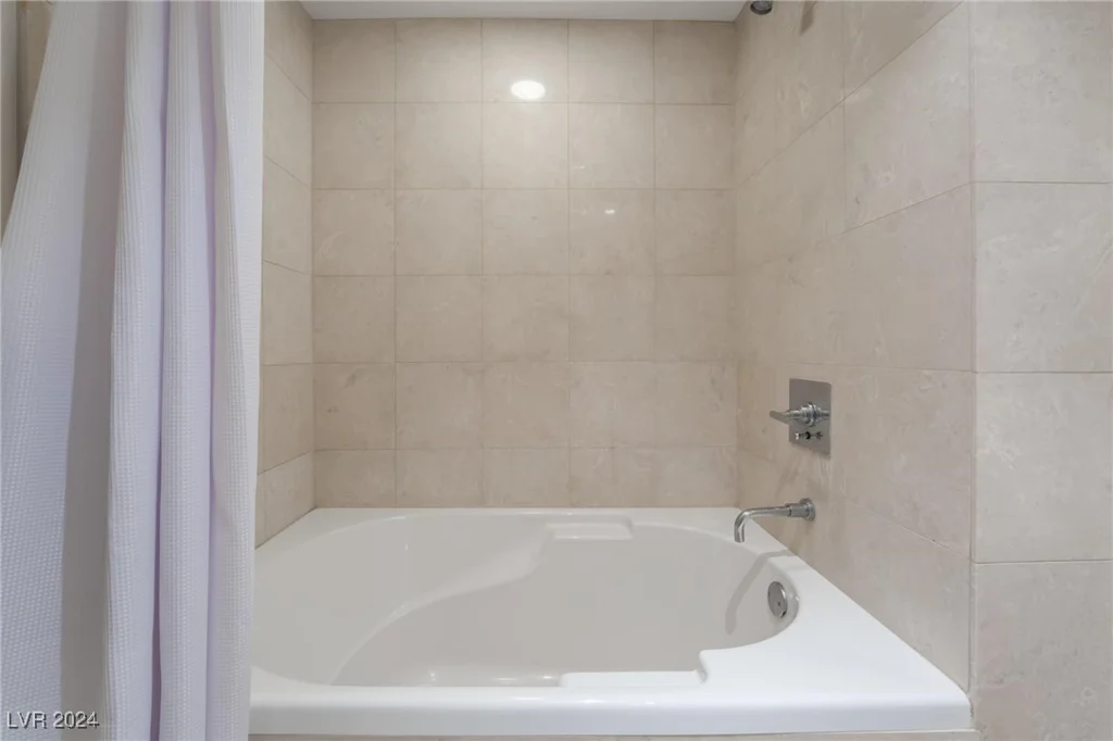 322 Karen, Las Vegas, NV 89109