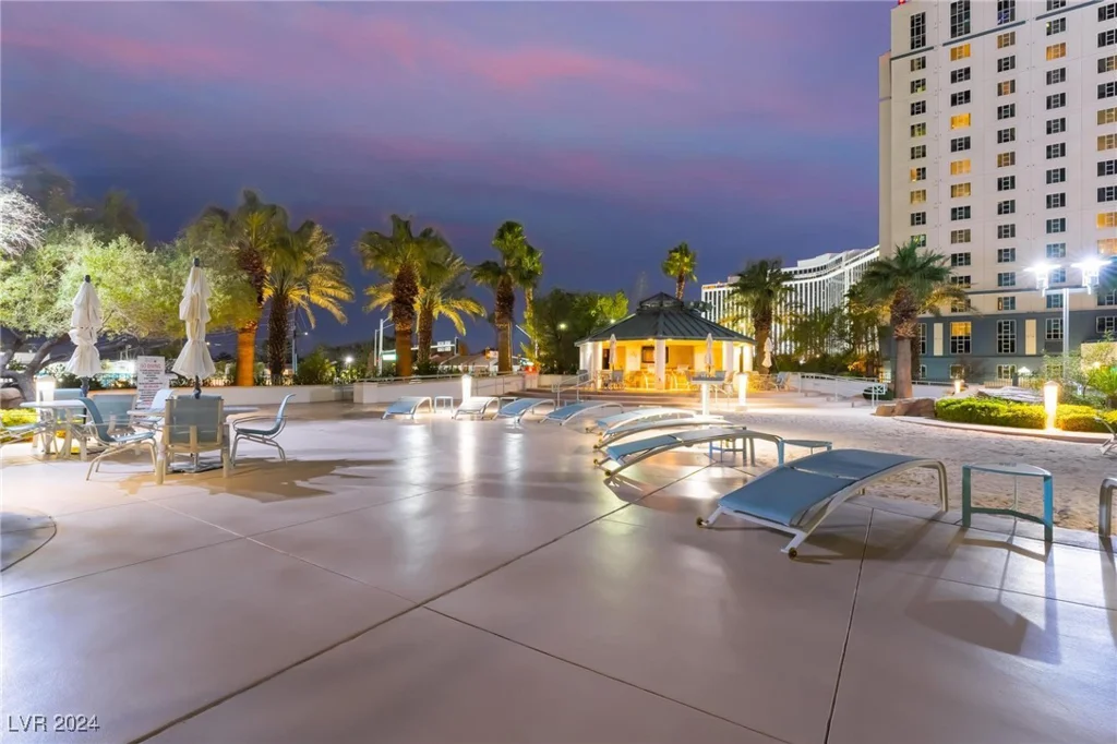 322 Karen, Las Vegas, NV 89109