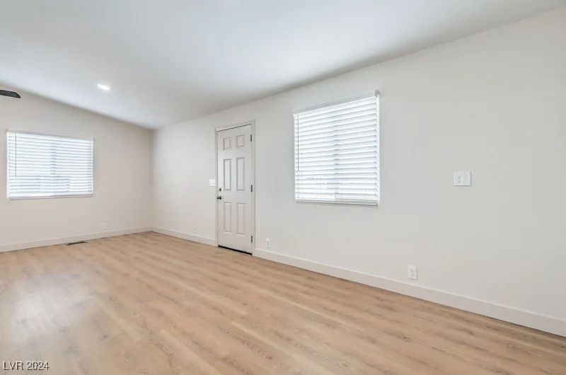 4901 Maple, Pahrump, NV 89048