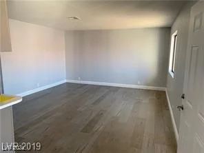 4300 Lamont, Las Vegas, NV 89115
