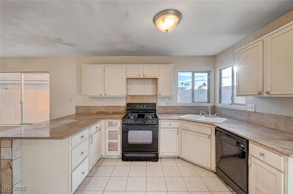 1565 Pasture, Las Vegas, NV 89110