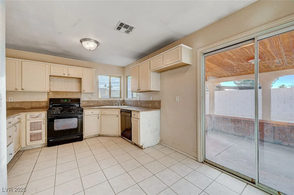 1565 Pasture, Las Vegas, NV 89110