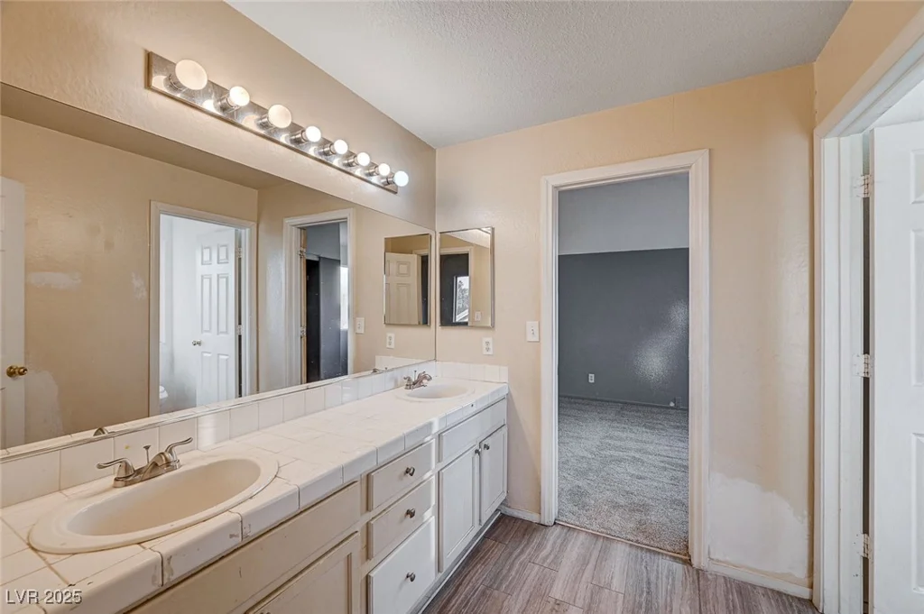 1565 Pasture, Las Vegas, NV 89110