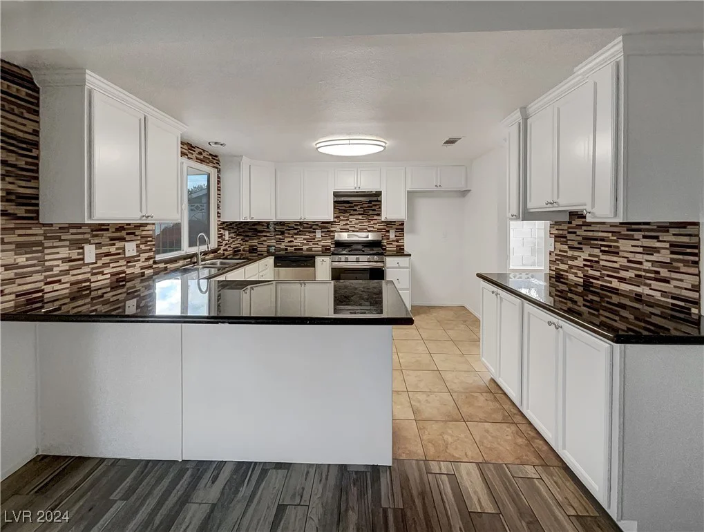 1240 Linn, Las Vegas, NV 89110