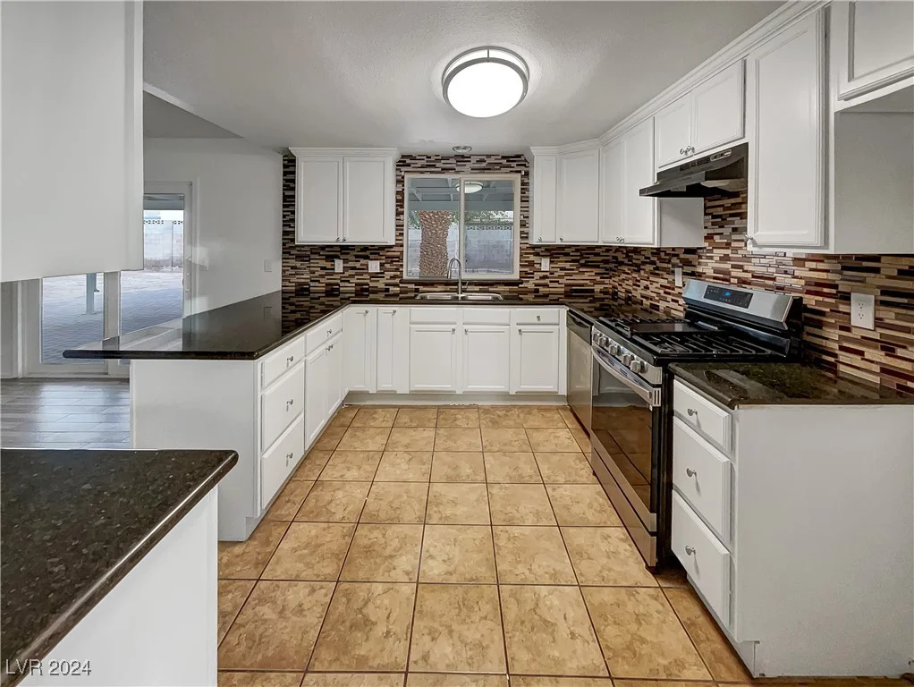 1240 Linn, Las Vegas, NV 89110