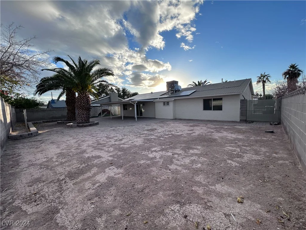 1240 Linn, Las Vegas, NV 89110
