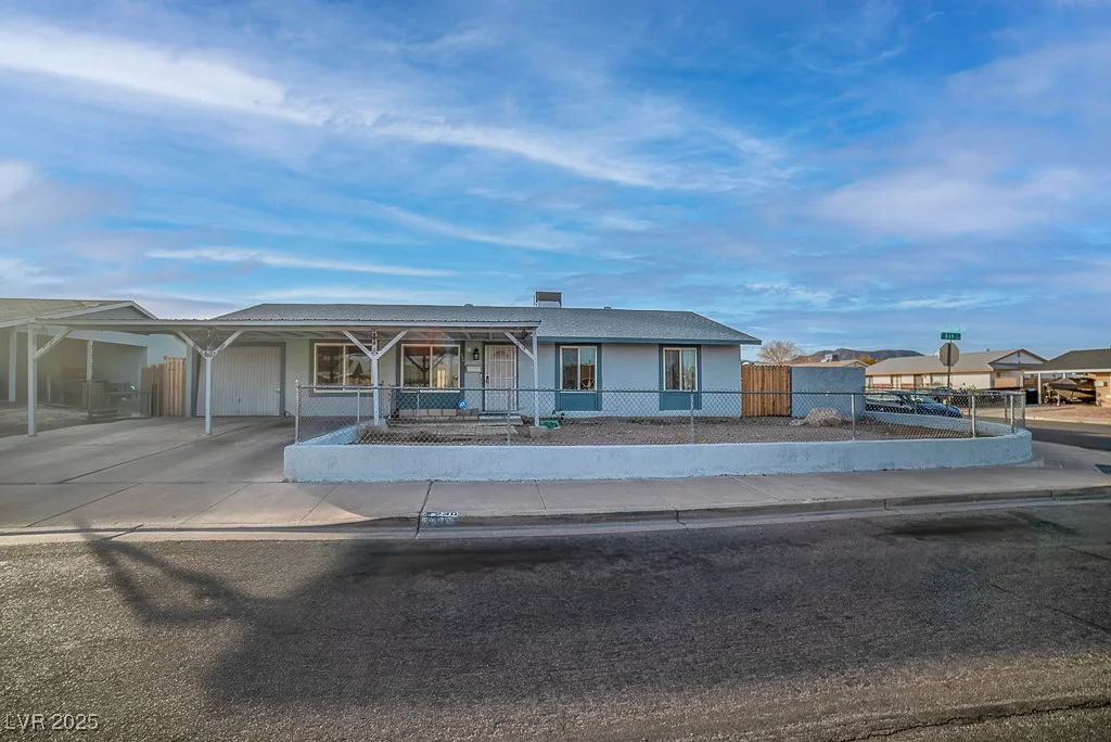 230 Ash, Henderson, NV 89015