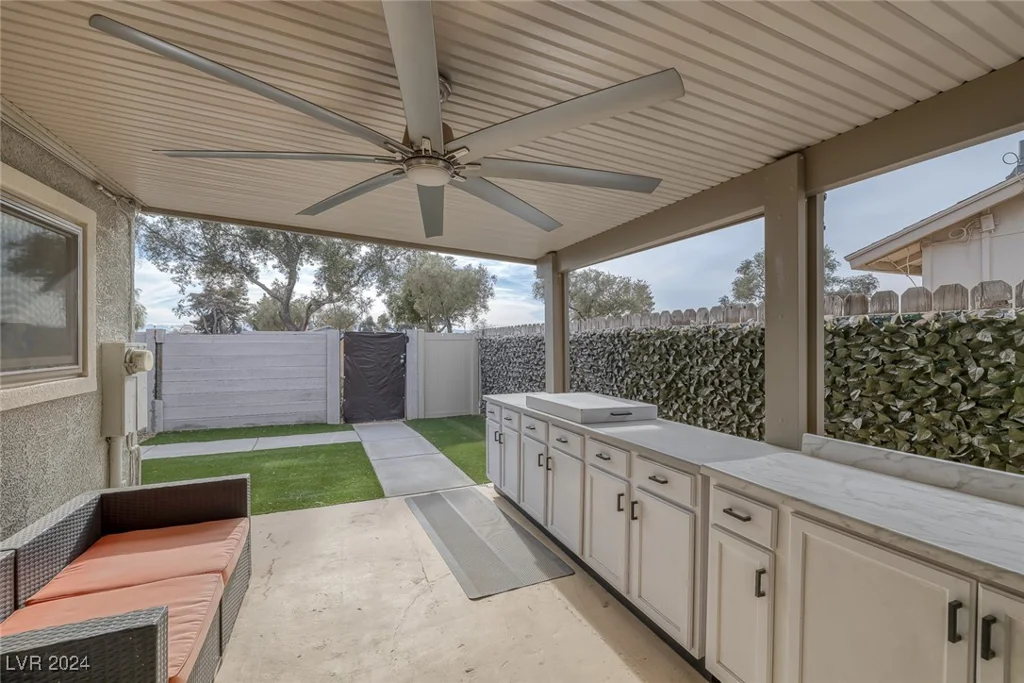 5975 Via Capri, Las Vegas, NV 89122