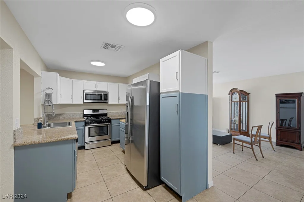 5975 Via Capri, Las Vegas, NV 89122